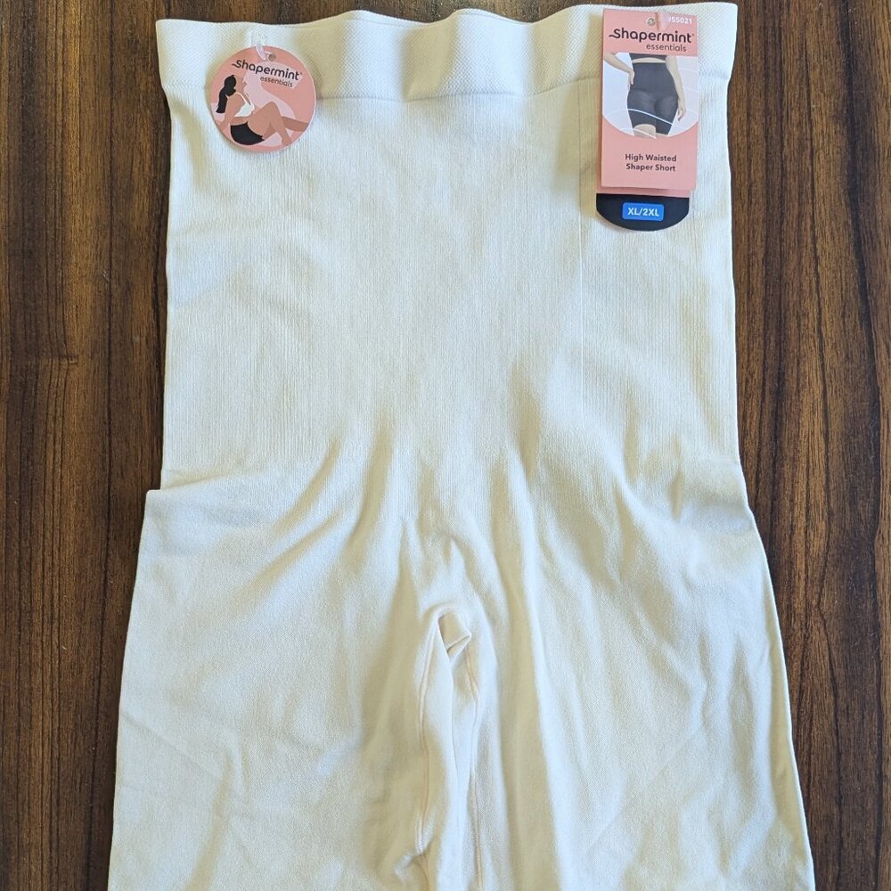 NWT Shapermint Essentials Cream (Sand) High Waisted Shaper Short. Size XL/2XL